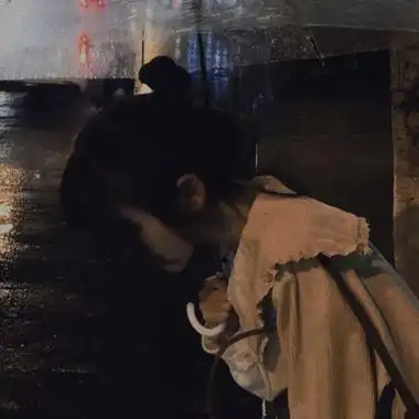 伤感女头像丧忧伤高冷好看的伤感女头像丧真人图片