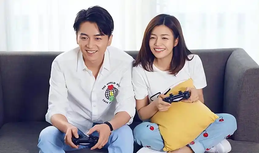 赵丽颖结婚陈晓大哭 赵丽颖陈晓同台领奖-大连问答网