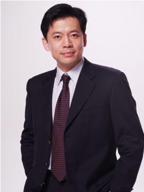 倪大红终于红了,原来他同班同学全是戏骨,《亮剑》中就有两位