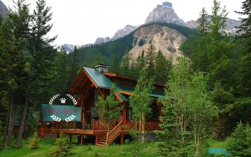 北欧木屋青岛正通誉和装饰工程有限公司芬兰木防腐木木屋木房子木刻楞