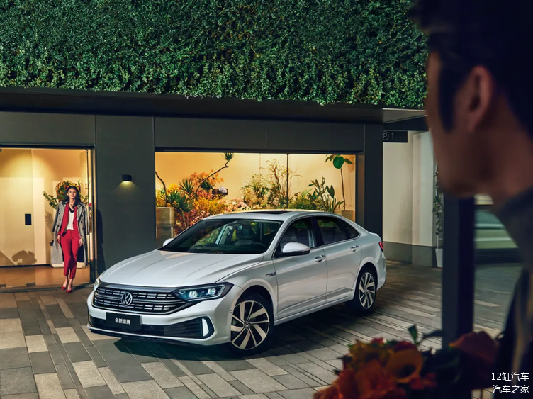"价格战"袭击车市,一汽-大众如何以高价值成功出圈?__