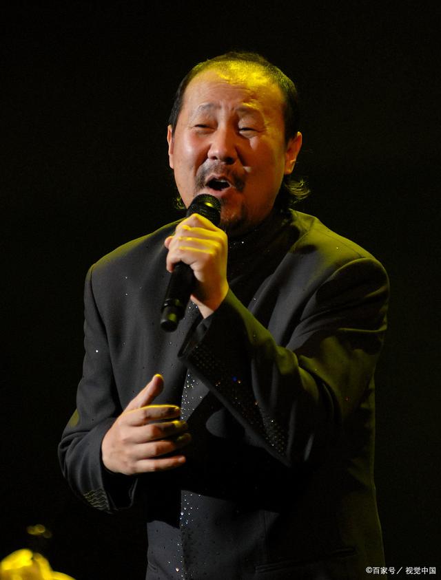 腾格尔:草原歌王的坎坷人生