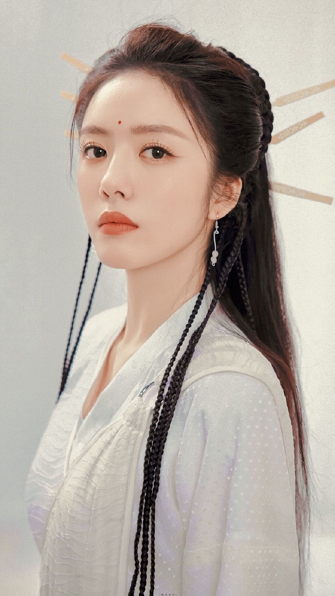 蔡文静cos周芷若