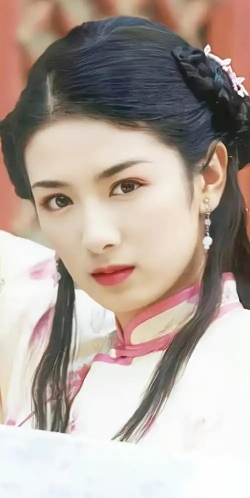 惊艳写真系列第296期,本期主人公—黄奕