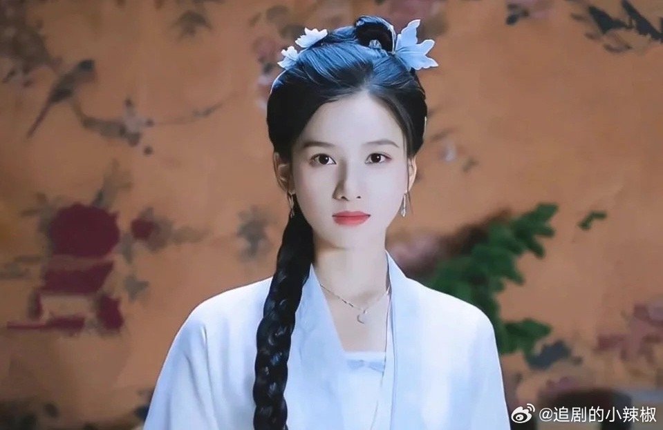 张婧仪颜值风评上来了,古装也挺好看