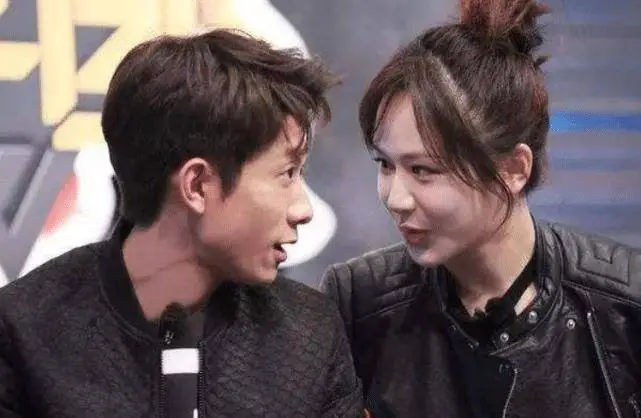 原创有种分手叫张一山宋妍霏男方没变女方大胆放飞丝巾当泳衣