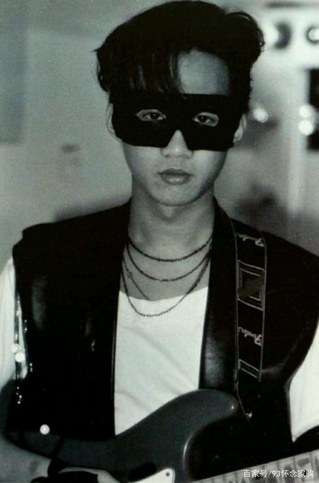 黄家驹不够时尚?来看看他的各式发型,最后一张是亮点!