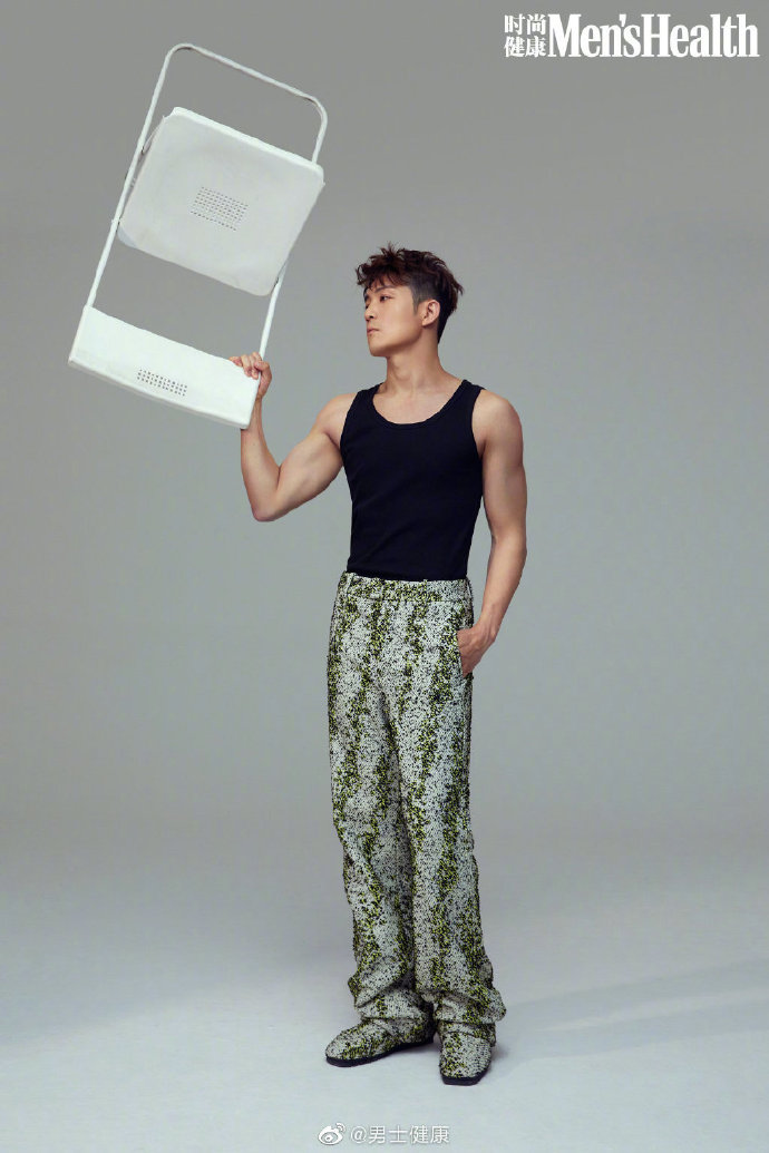 李泽锋腹肌##李泽锋身材