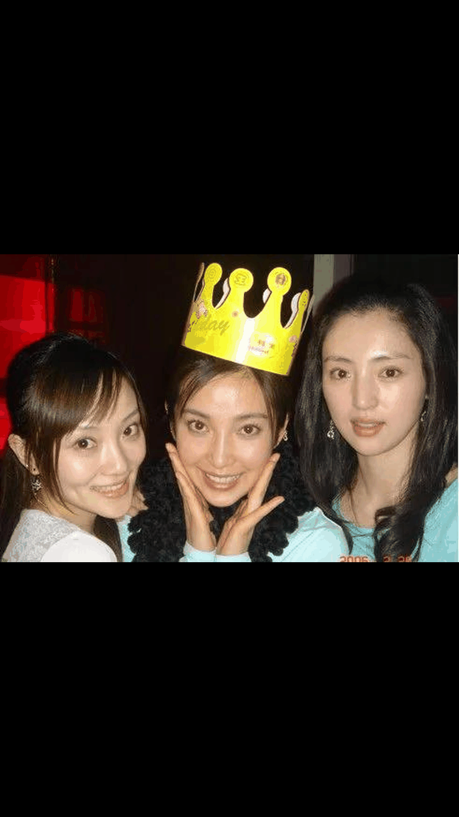 gif创作人# 一次,李小璐和李冰冰拍野外戏时,两人突然拉肚子,找了