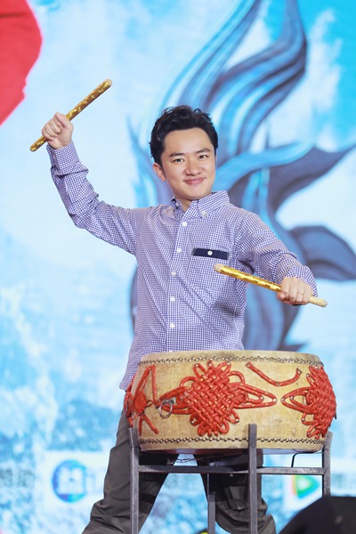 王祖蓝奔跑吧获封颜值担当助力公益向阳奔跑