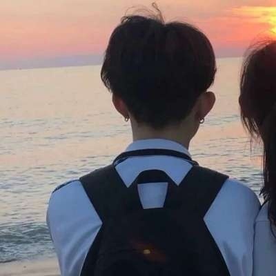 情头一男一女唯美背影