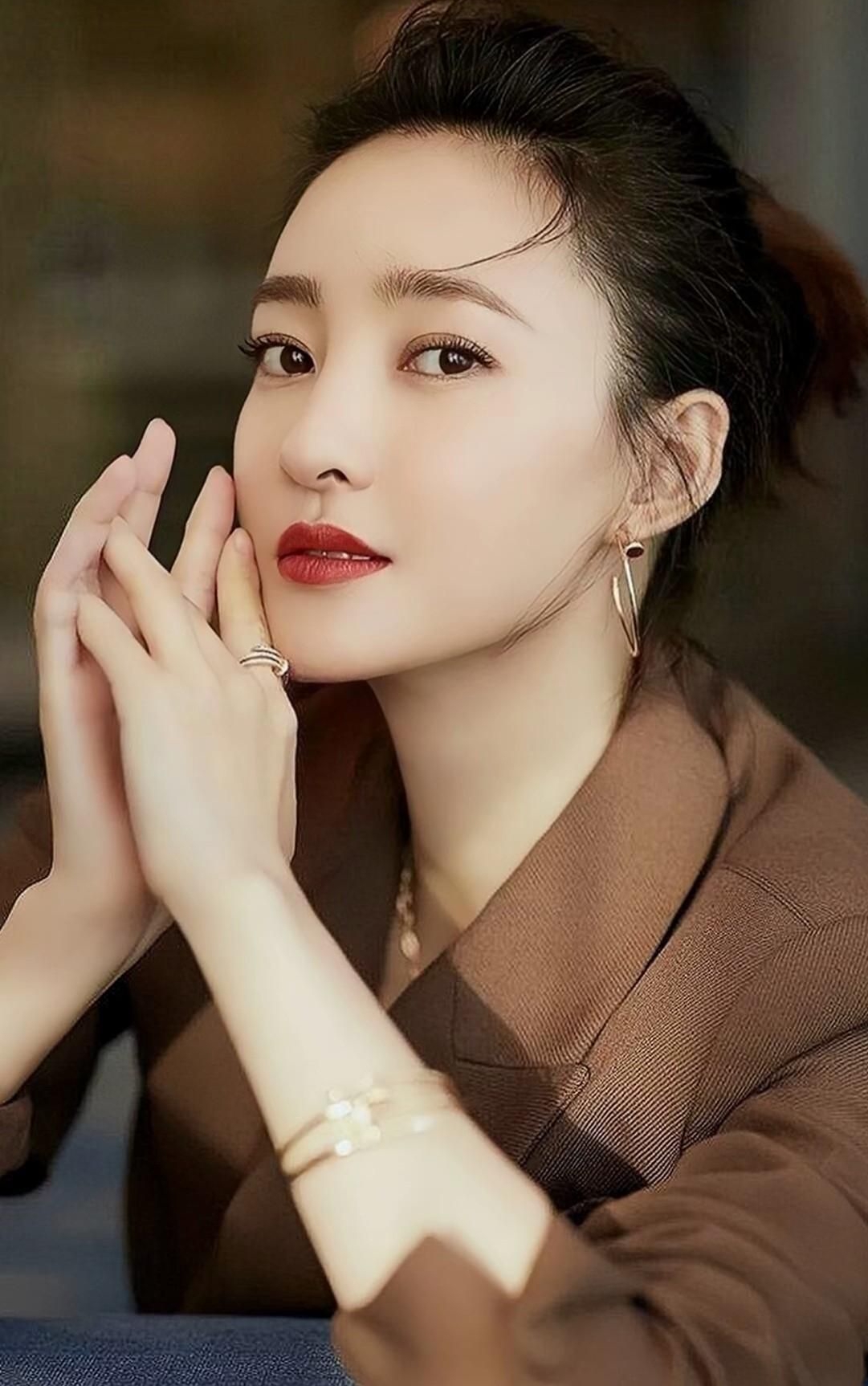 王丽坤高清冷艳美照优雅迷人