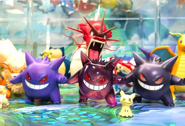 预定体数极少,没想到出货后异色这组非常亮眼,98闪光78鬼斯因为蓝