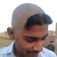 超级中分丑男头像搞笑 中分发型丑男表情图【点击鼠标右键下载】