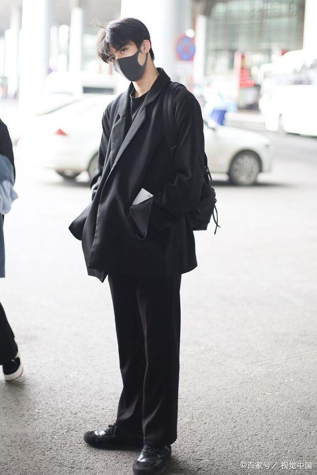 扒一扒《下一站幸福》奶狗系男友宋威龙的私服穿搭