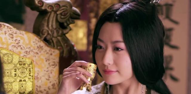 关于陈宣华的美丽,《隋书》《后妃传》两部史书上都