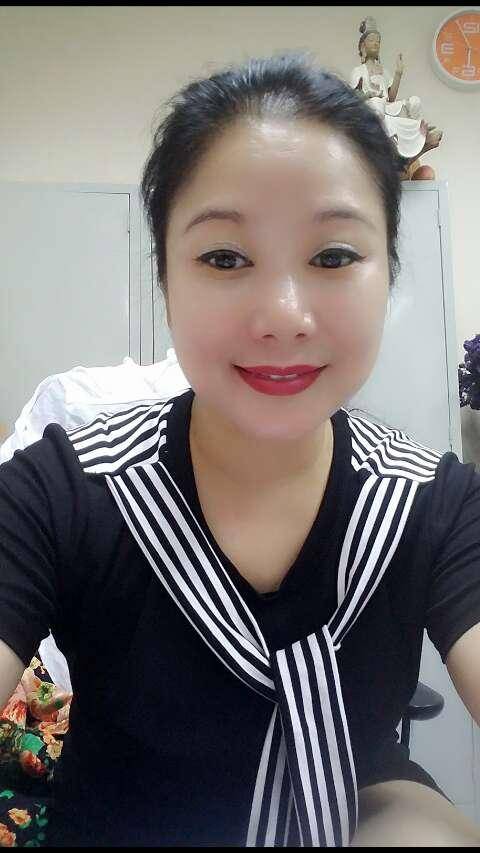 55岁离异女征婚照片(id:557871)_广东深圳征婚交友_我主良缘网