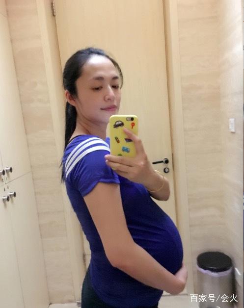 姚晨保鲜秘诀?怀孕时挺大肚举铁,曾调侃自己要"原地爆炸"!