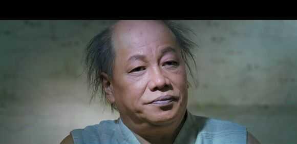 功夫里那个用手接子弹的火云邪神,因为一句话惨遭封杀20年之久