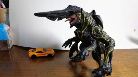 环太平洋怪兽?neca7寸刀锋头