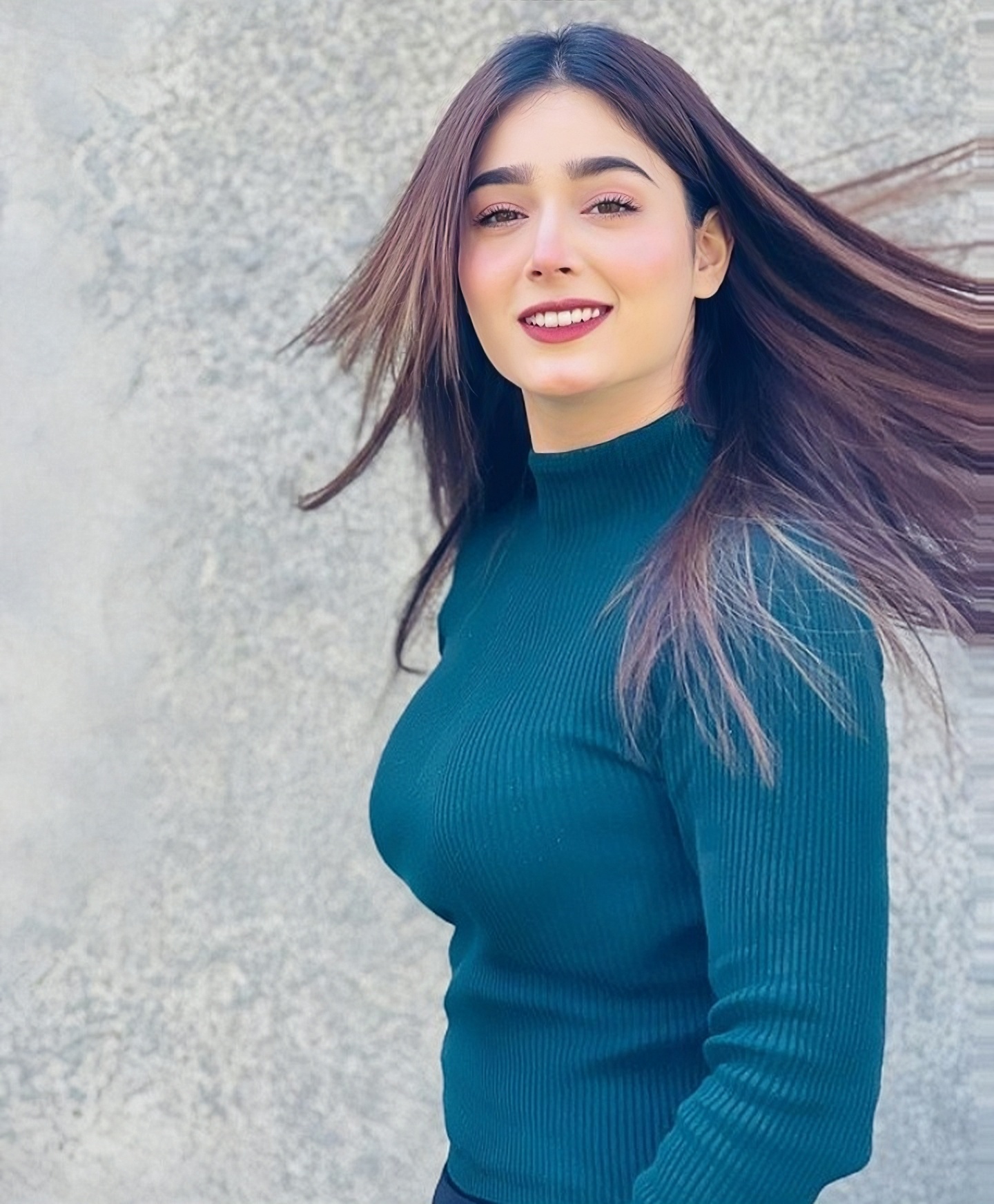 我承认被她们的美所迷住了!巴基斯坦九大美女之九五后