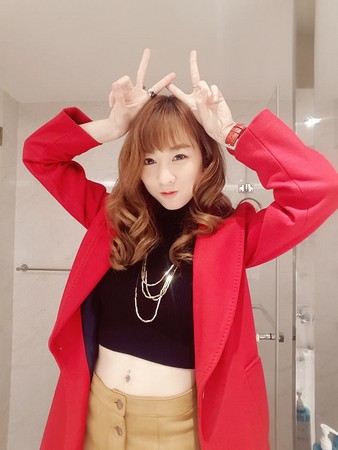 夏语心比基尼照太犯规! 海边解放「雪乳深沟」辣爆 | etnews车云 | et