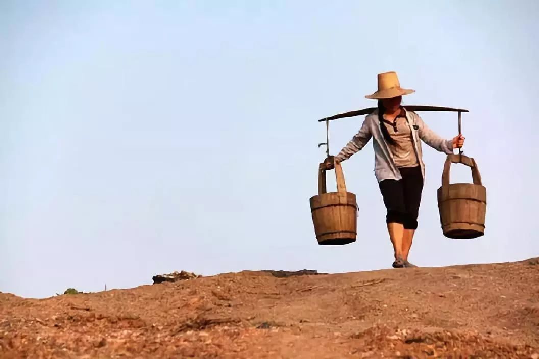 韩立宏:挑水夫老刘