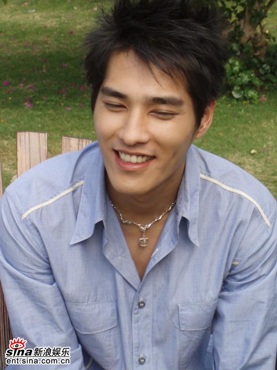 图文:探班《日落》-蓝正龙:女友要火辣