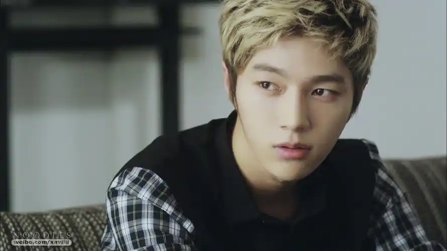 金明洙壁纸图片