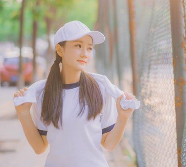 漂亮女孩子马尾辫发型