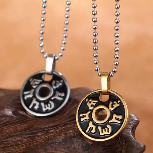 佛教钛钢梵文圆形六字真言大明咒项链保平安男女士护身符饰品挂件