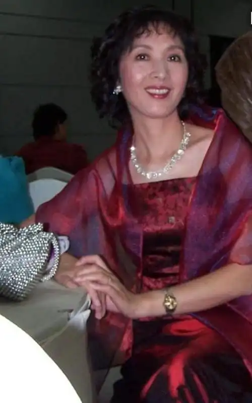 李秀明老了的现状照片她老公程久实资料照片