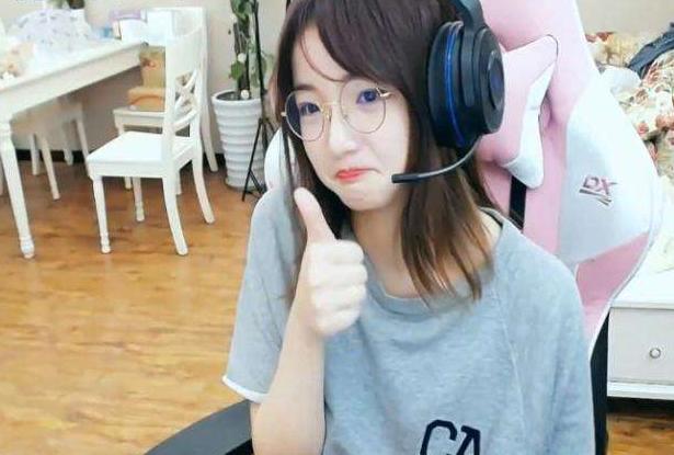 炫神是三观最歪主播?炫神:包子火了还得感谢深海鱼