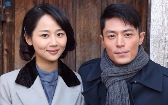 原创霍建华杨紫还是个小孩就演我老婆并给我她的初吻让我很尴尬