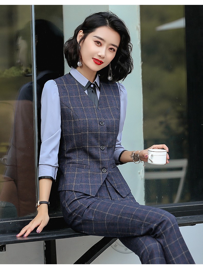 伊雅露莎职业装女装套装女马甲秋季新款酒店银行女式马夹制服1005-18