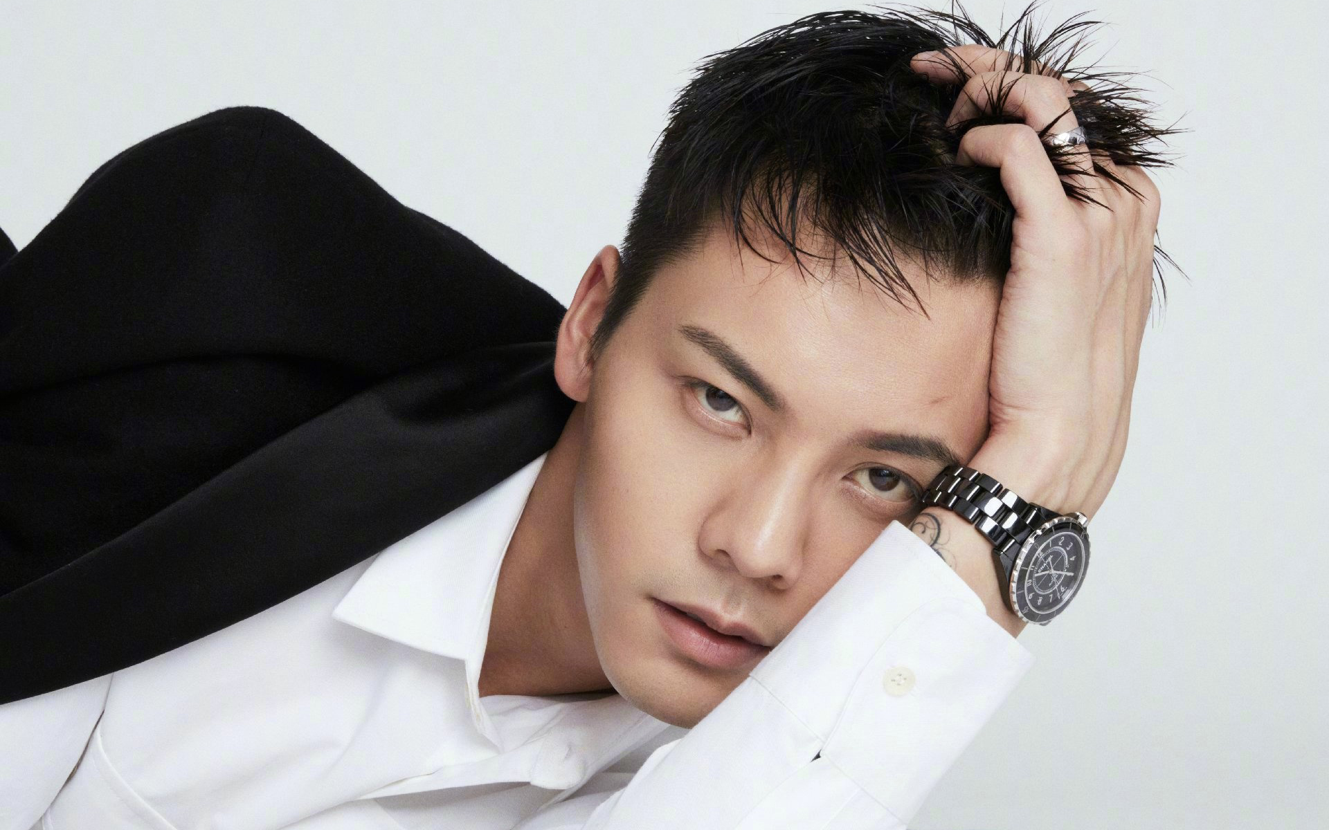 陈伟霆最新时尚写真高清桌面壁纸