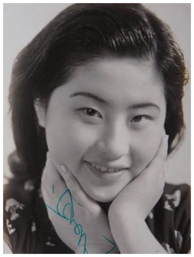 "一代妖姬"白光与日本特务同居,晚年嫁小26岁丈夫携手30年