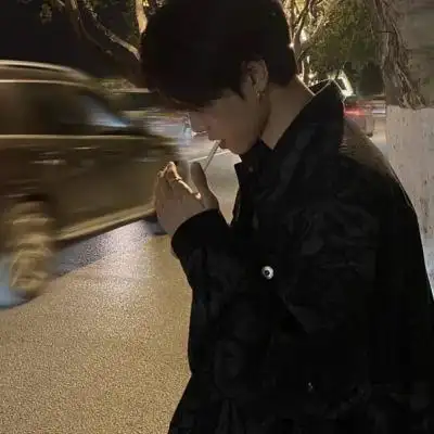 比较帅的男生头像图片特别的耐看一看就喜欢了