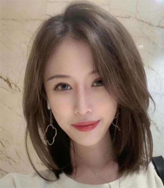 短头发发型图片女2021 女生短发款款时尚越剪越上瘾