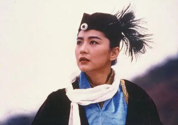 东成西就为什么评分高抛开偶像滤镜剧情实际一塌糊涂