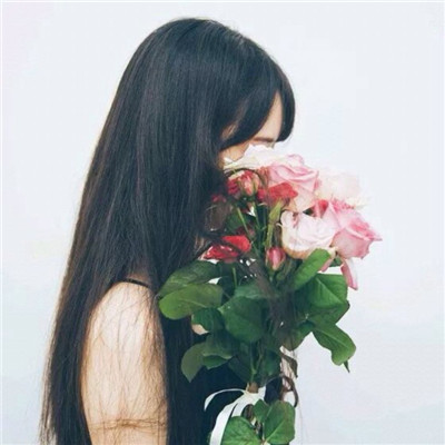 女生侧面头像唯美长发头像精选