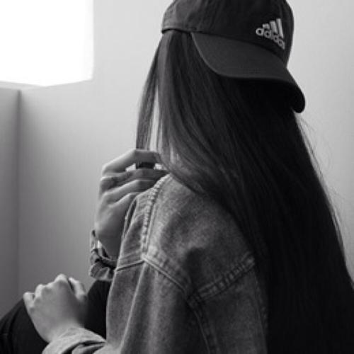 女生头像背影头像原谅我早已原谅遗忘我早已遗忘