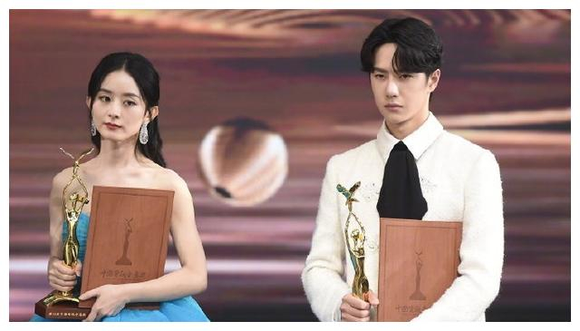 倪萍的表情充满嫌弃,宋茜也感觉特别不公平|王一博|倪萍|宋茜_新浪