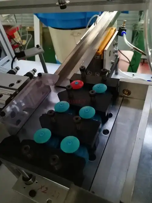 瓶盖自动组盖机-瓶盖合盖机-瓶盖组装机_珠海市可为精密机械有限公司