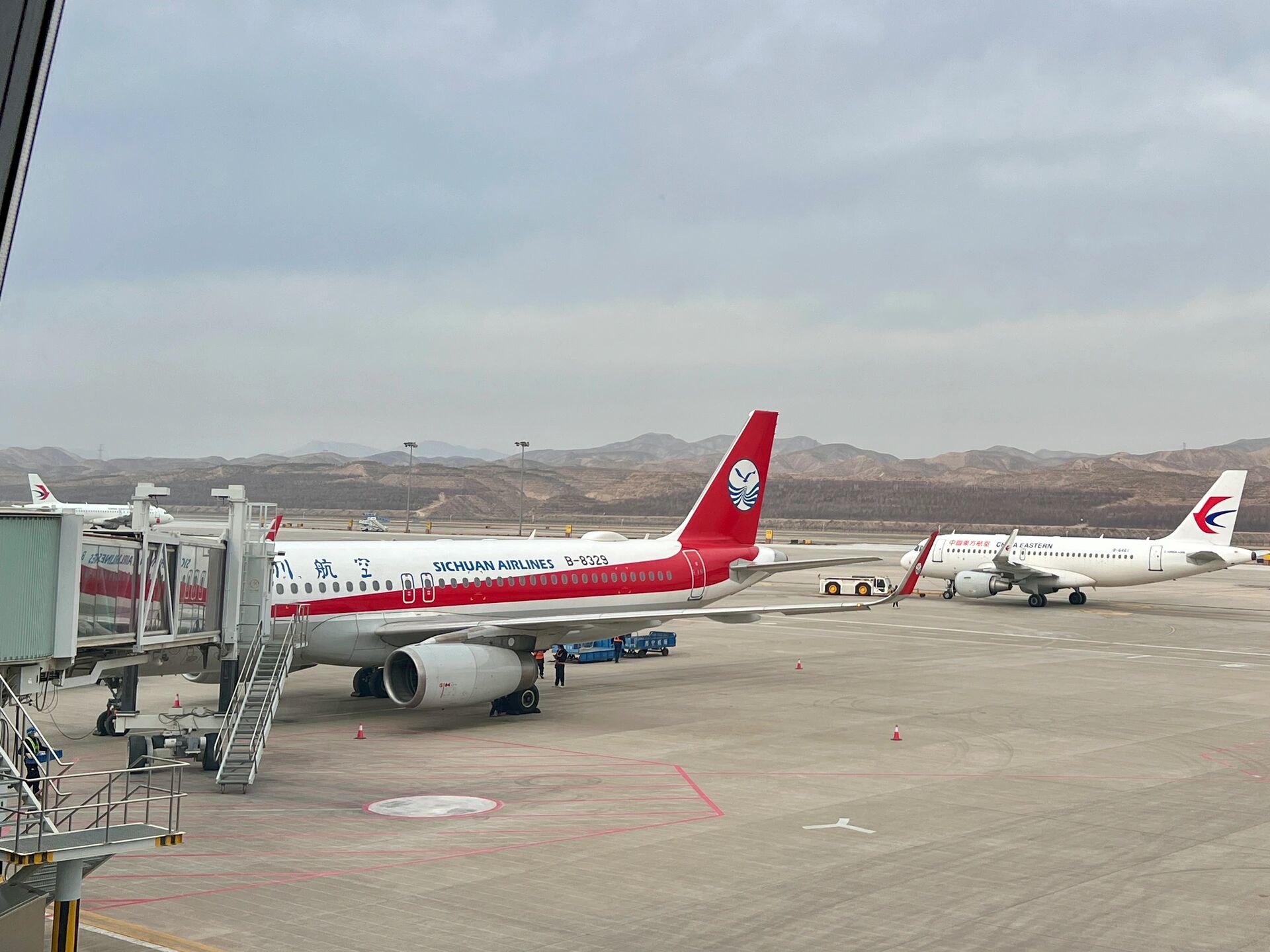 四川航空a320|飞行体验 今日飞行是从泸州云龙机场至西宁曹家堡机场
