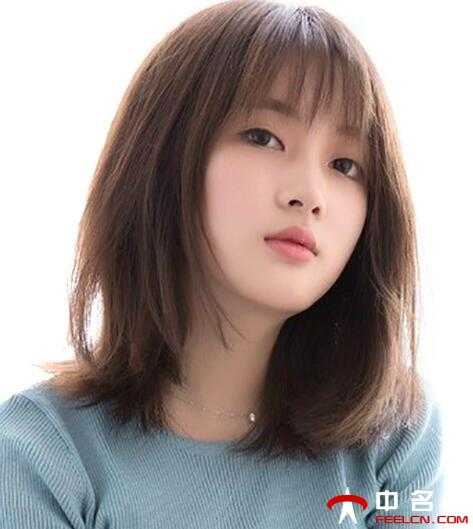 2021直发发型女中长发超漂亮的直发一定不能错过