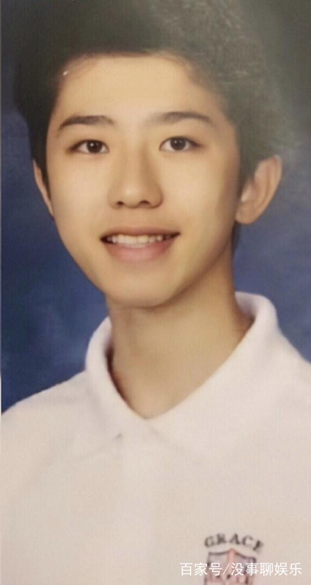 男明星的童年照片不同样,网友:蔡徐坤还是一样的帅气有型!