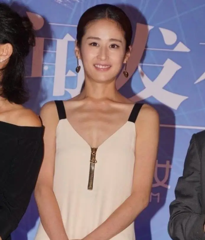 原创遭黄圣依忌惮惹杨幂反感不来往作死的颖儿凭什么再翻红