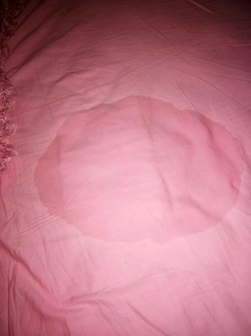 小肚子有一阵小疼,不敢确定是不是要生了,不知道是不是羊水破了2018年