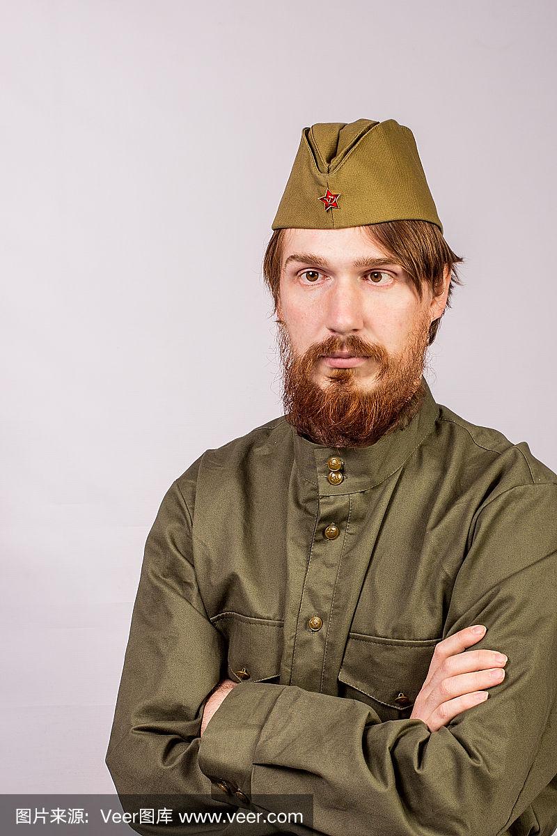 穿着苏联军装的人